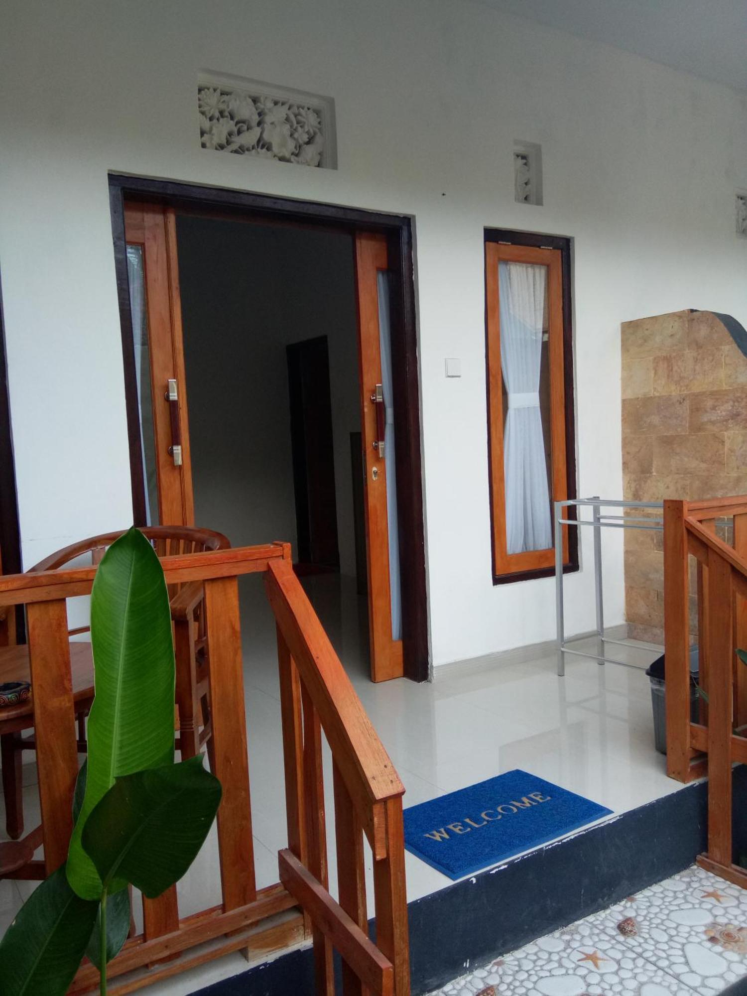 Bagoesfull Homestay Toyapakeh Phòng bức ảnh